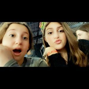 Meet your Posher, Sydney